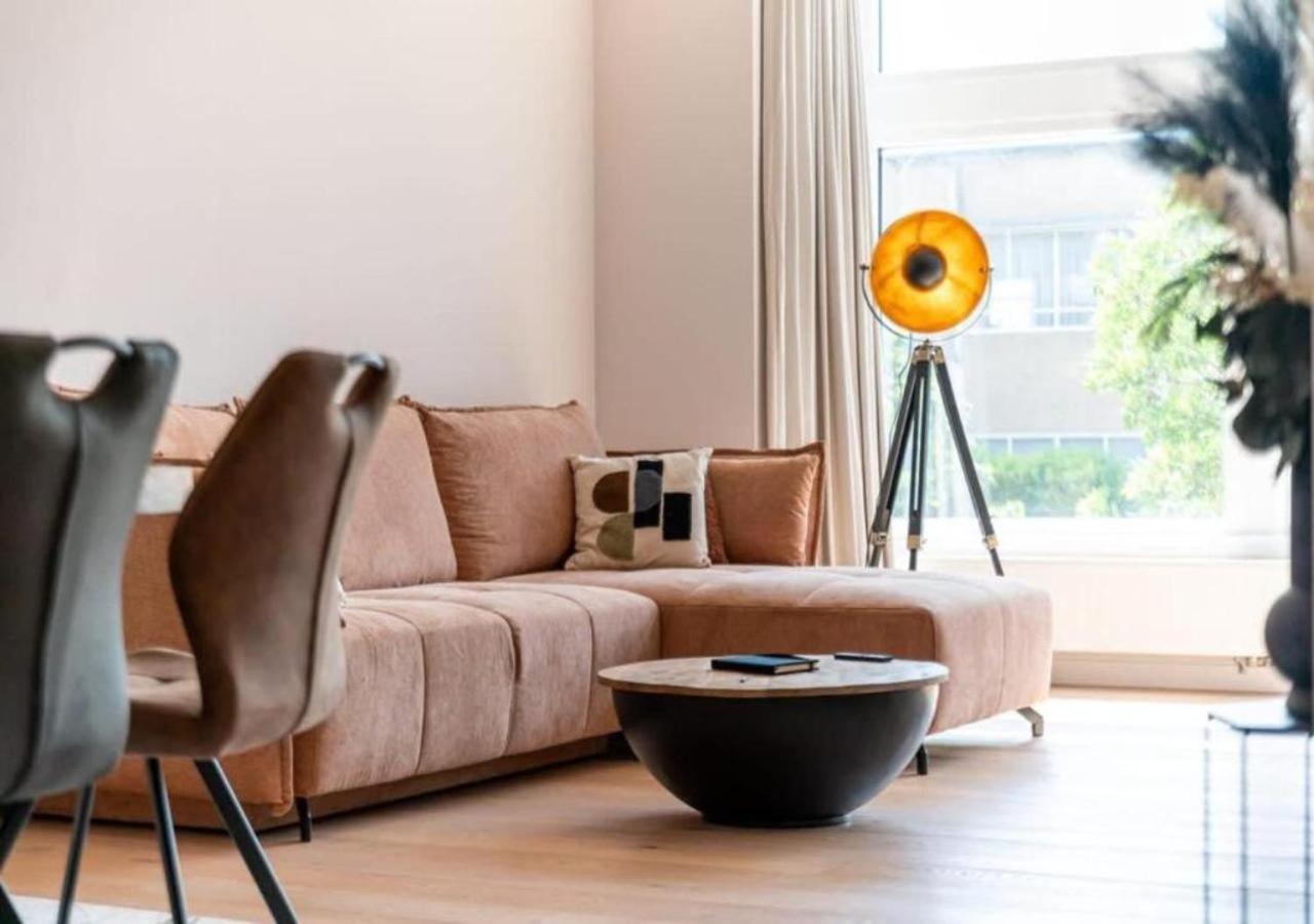 Renovated Art Deco Apartment With Vintage Elements أوستيند المظهر الخارجي الصورة