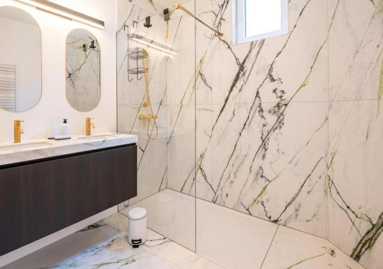 Renovated Art Deco Apartment With Vintage Elements أوستيند المظهر الخارجي الصورة
